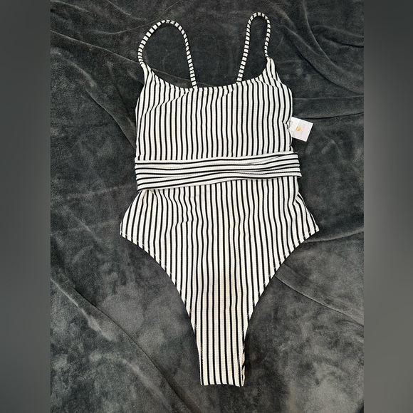 Shade & Shore Black & White Striped Ribbed One-Piece Swimsuit - Picture 3 of 6